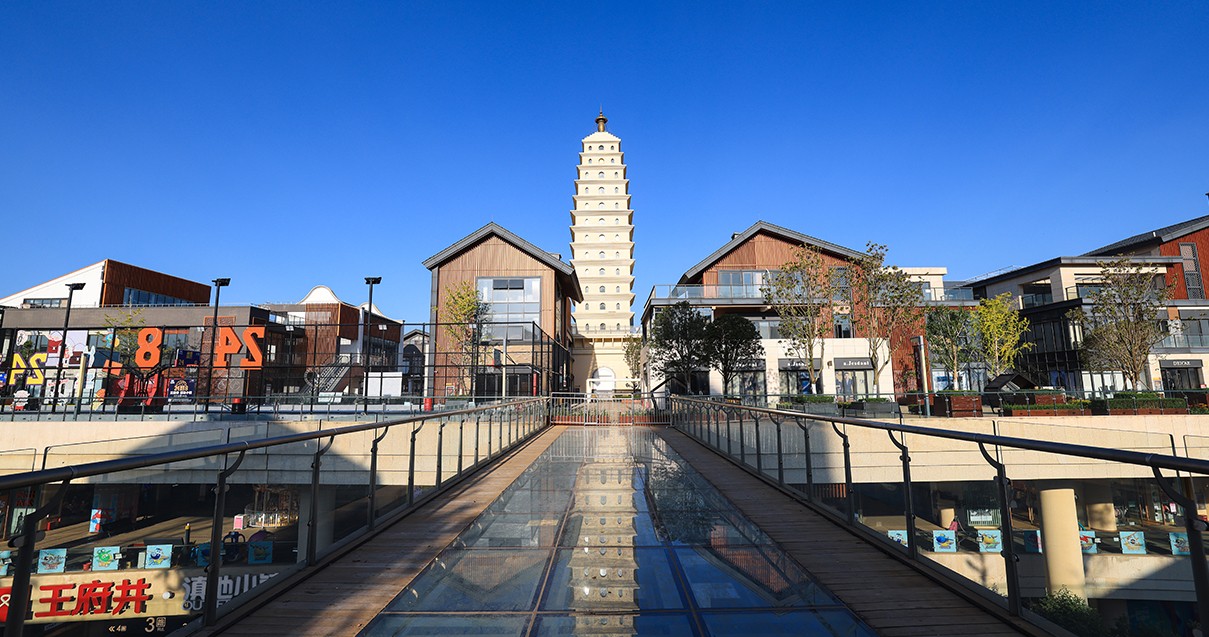 MG不朽情缘奥莱·滇池小镇