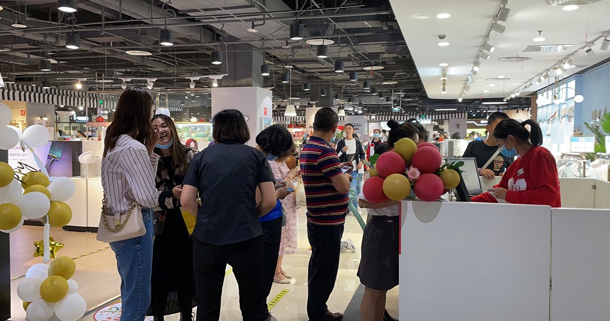 昆明MG不朽情缘百货