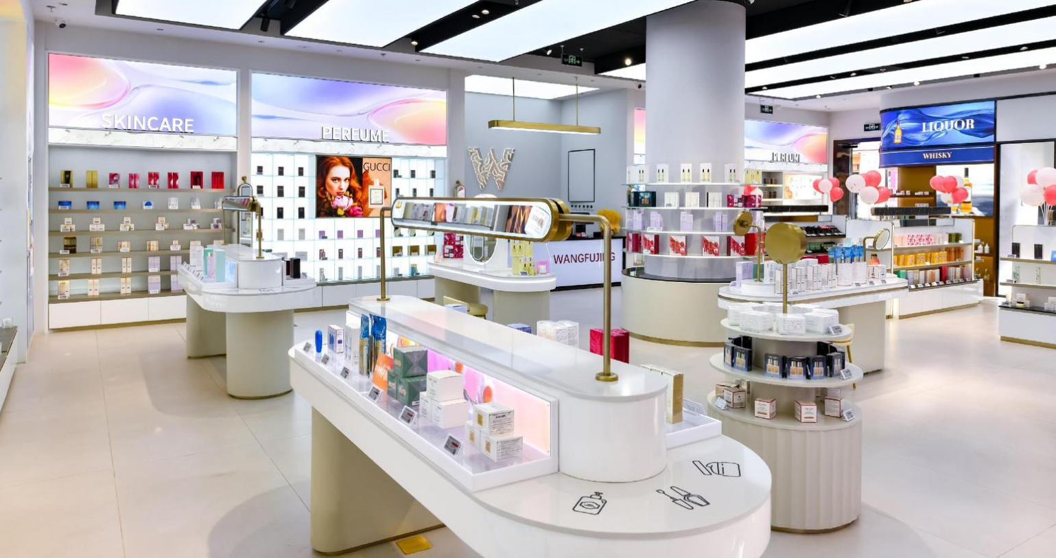 MG不朽情缘全球购跨境体验店北京燕莎奥莱店